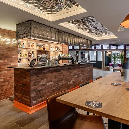 Hotel Urban & - Bw Signature Collection Aix-les-Bains