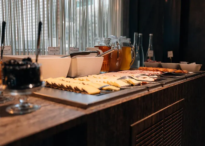 Hotel Urban & - Bw Signature Collection 3*