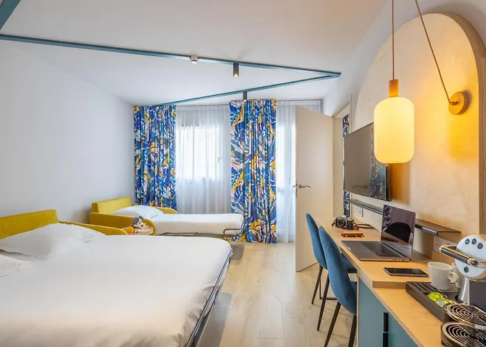 Urban & - Bw Signature Collection Hotel 3*